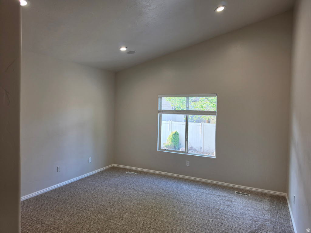 3432 W ZERMATT DR Sandy, UT 84093