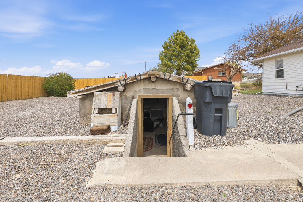 82 S 100 W Lyman, UT 84749