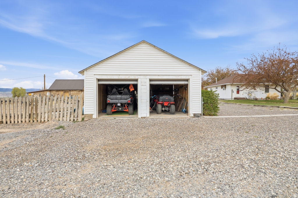82 S 100 W Lyman, UT 84749