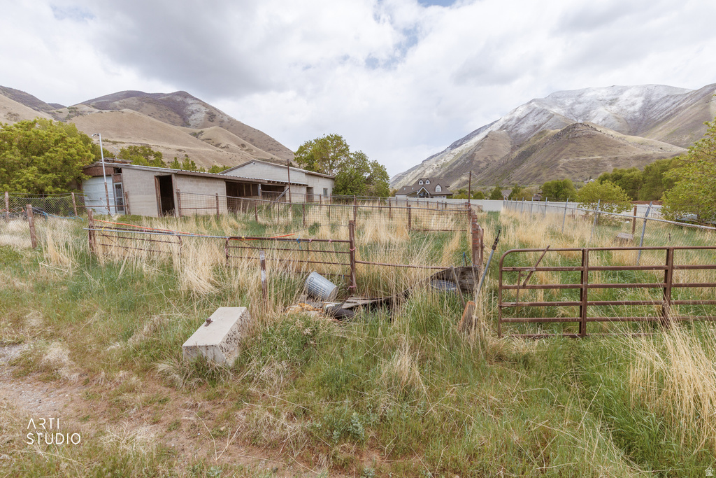 2672 E CANYON RD Springville, UT 84663