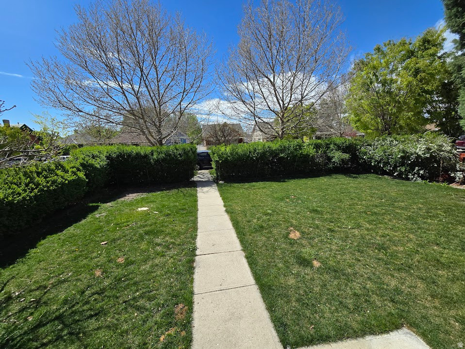 2562 QUINCY AVE Ogden, UT 84401