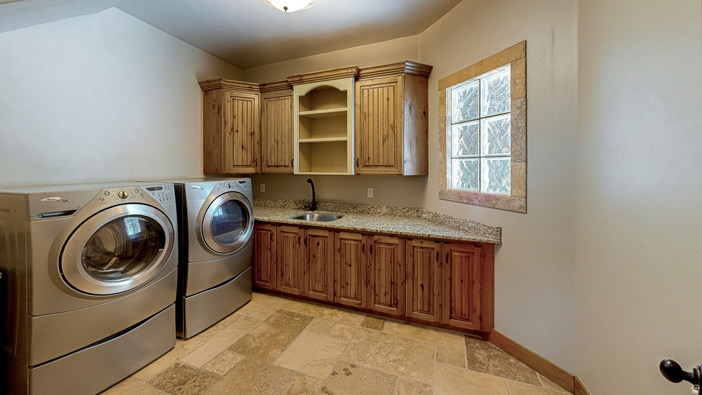 551 E SUNFLOWER LN Salem, UT 84653