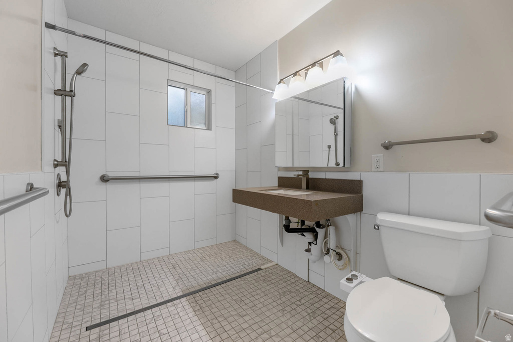 220 E LESLIE AVE Salt Lake City, UT 84115