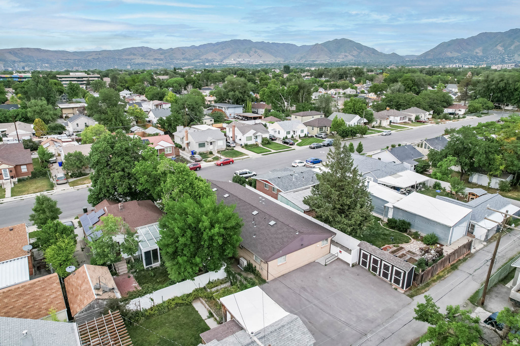 220 E LESLIE AVE Salt Lake City, UT 84115