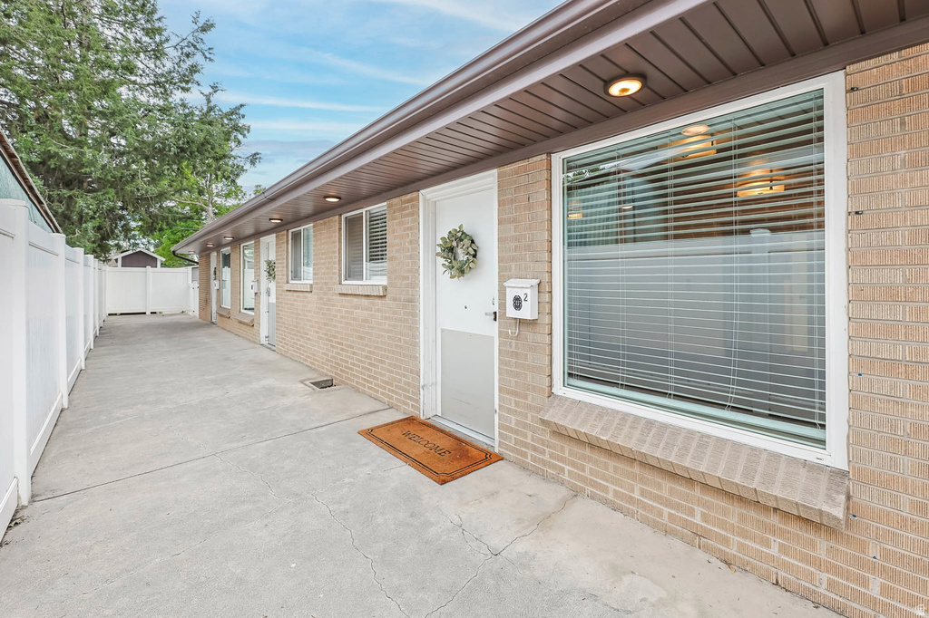 220 E LESLIE AVE Salt Lake City, UT 84115