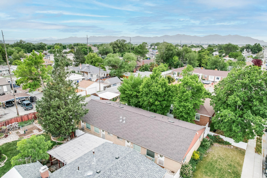 220 E LESLIE AVE Salt Lake City, UT 84115