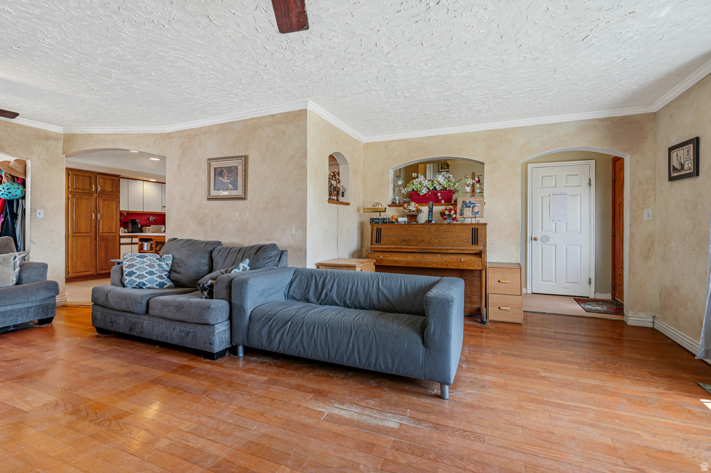 155 E 200 S Lehi, UT 84043