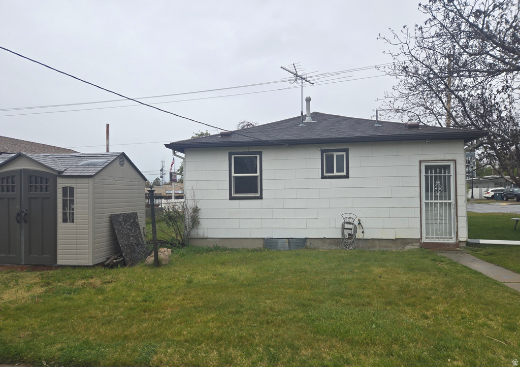 284 E 200 S Clearfield, UT 84015