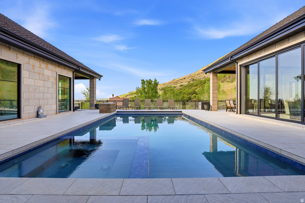 349 FORD CANYON DR Centerville, UT 84014