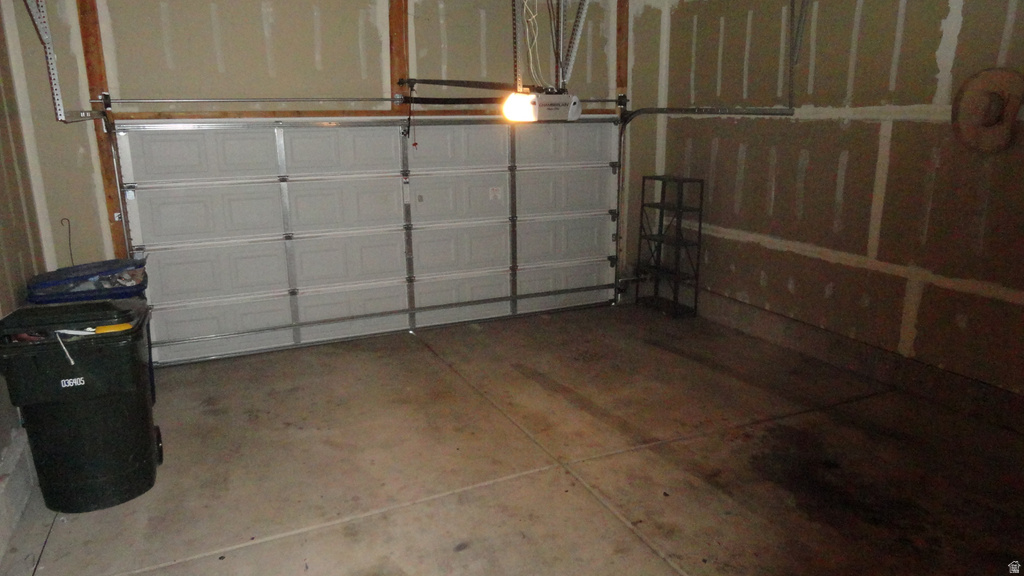 3192 HUNTER DAWN WAY Salt Lake City, UT 84128