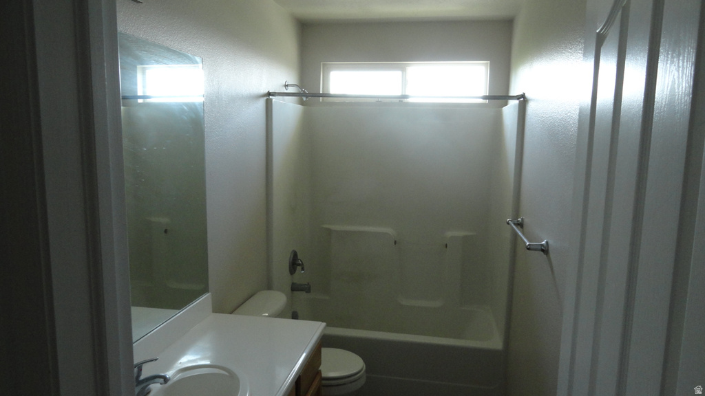 3192 HUNTER DAWN WAY Salt Lake City, UT 84128