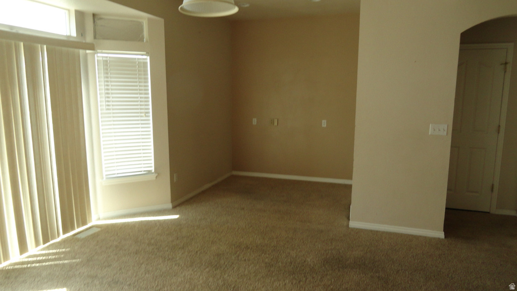 3192 HUNTER DAWN WAY Salt Lake City, UT 84128