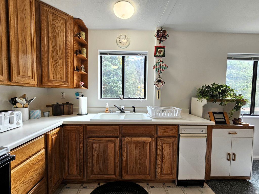 38 TWIN CREEK DR #V38 Mt Pleasant, UT 84647