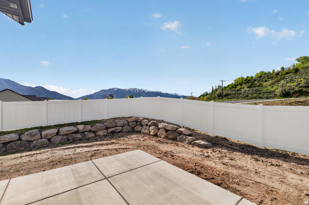 79 W GLEN WAY #101 South Weber, UT 84405