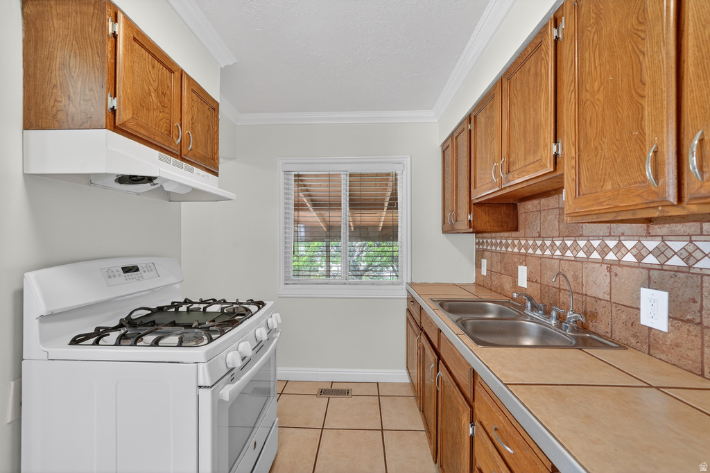 1911 BRINKER AVE Ogden, UT 84401