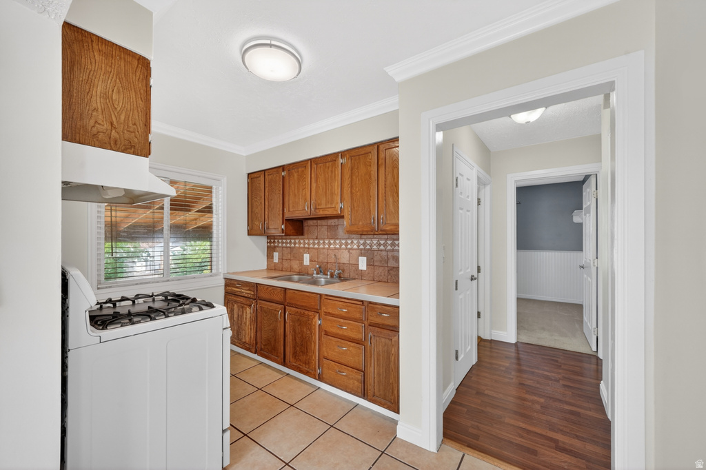 1911 BRINKER AVE Ogden, UT 84401