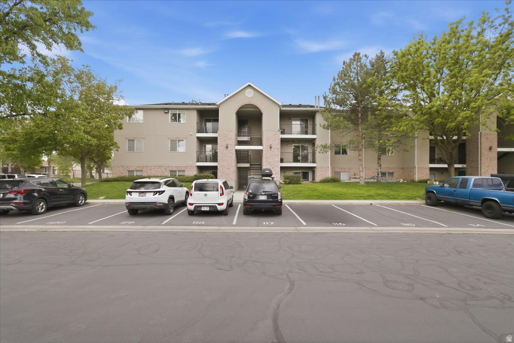 278 E NEW CENTURY LN #C78 South Salt Lake, UT 84115