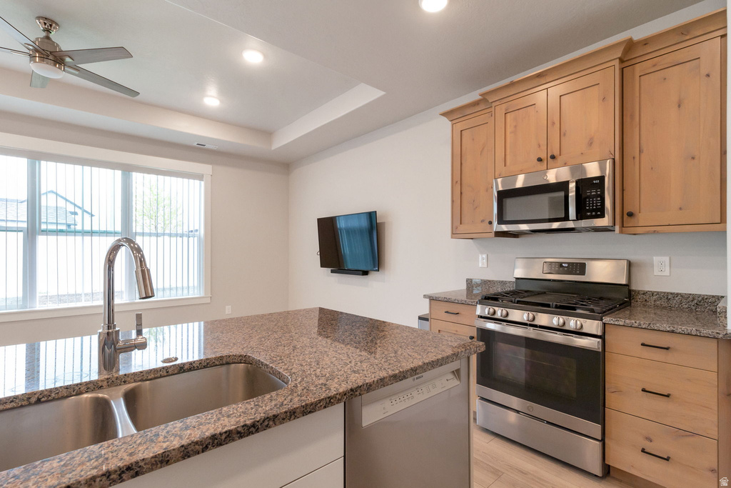278 E 1850 N North Ogden, UT 84414