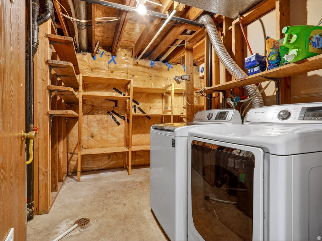 915 KNOWLES LN Logan, UT 84321