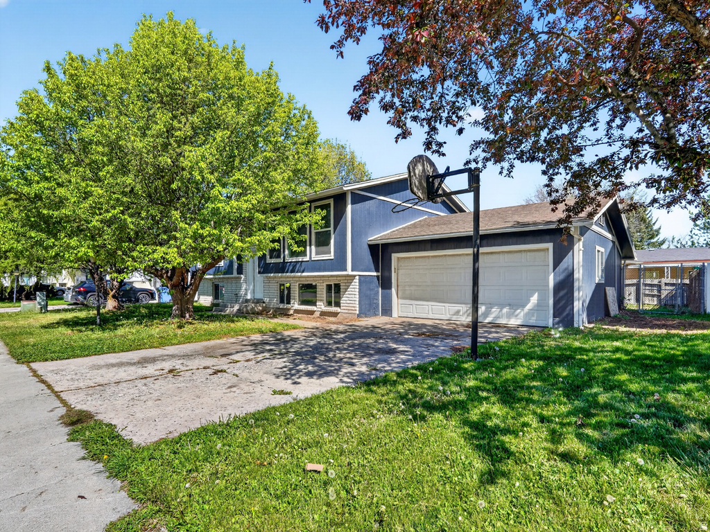 915 KNOWLES LN Logan, UT 84321