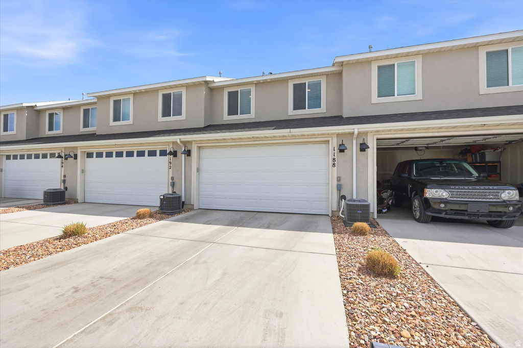 1188 E DOGWATCH DR Saratoga Springs, UT 84045