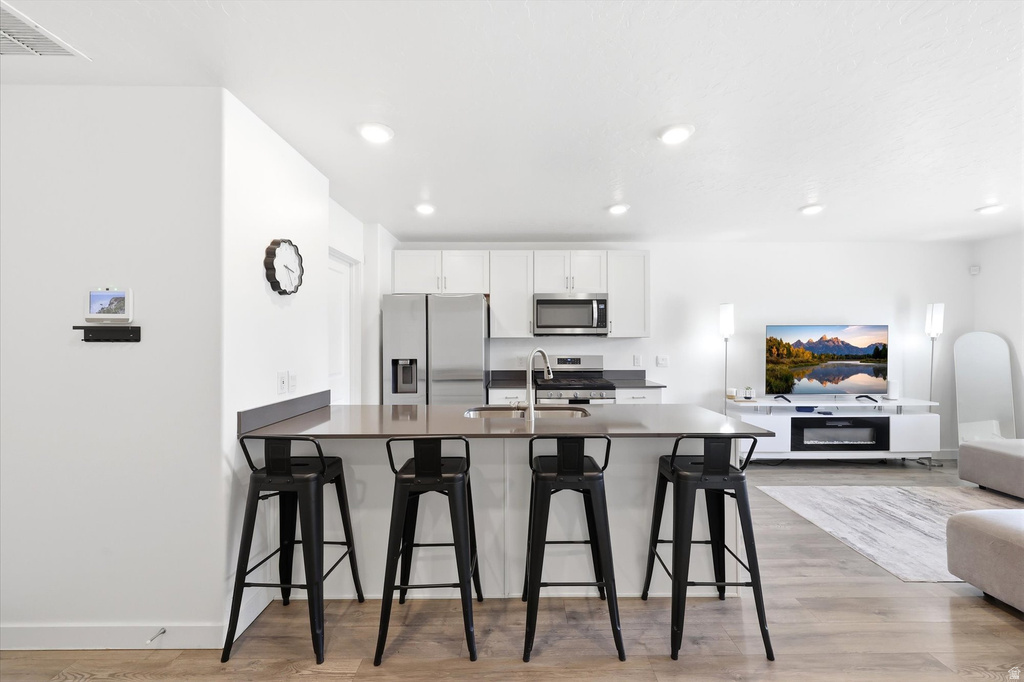 1188 E DOGWATCH DR Saratoga Springs, UT 84045