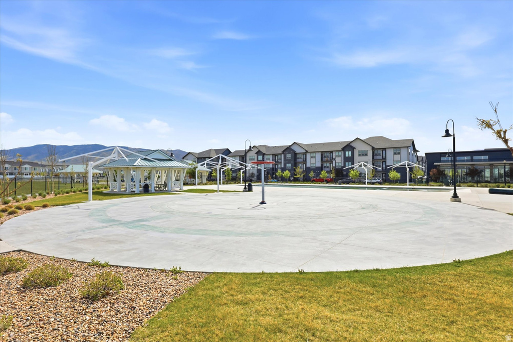 1188 E DOGWATCH DR Saratoga Springs, UT 84045