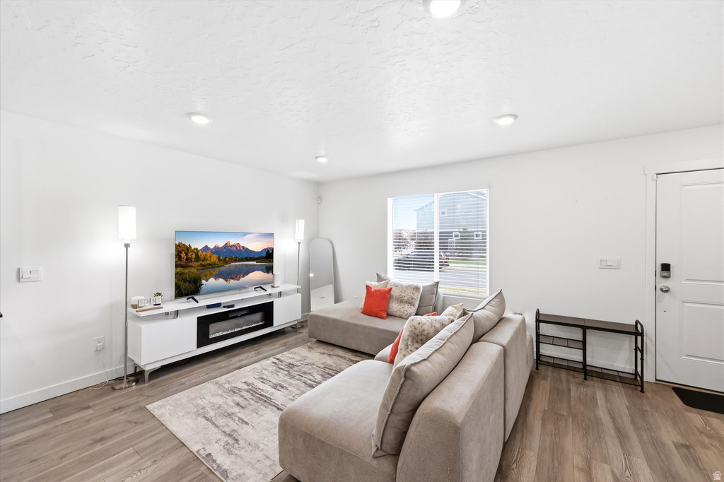 1188 E DOGWATCH DR Saratoga Springs, UT 84045