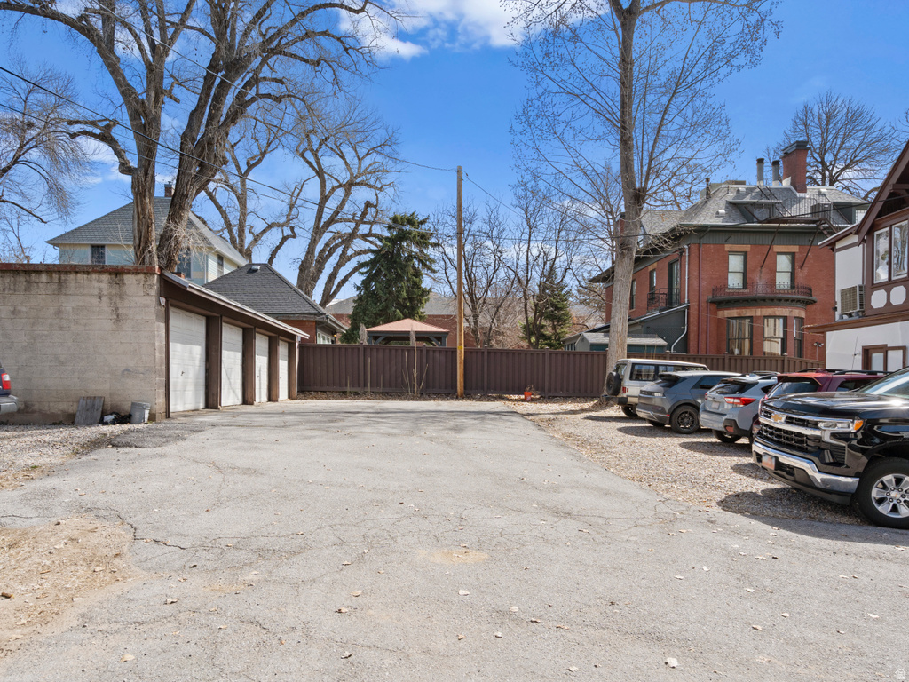 1127 E S TEMPLE Salt Lake City, UT 84102