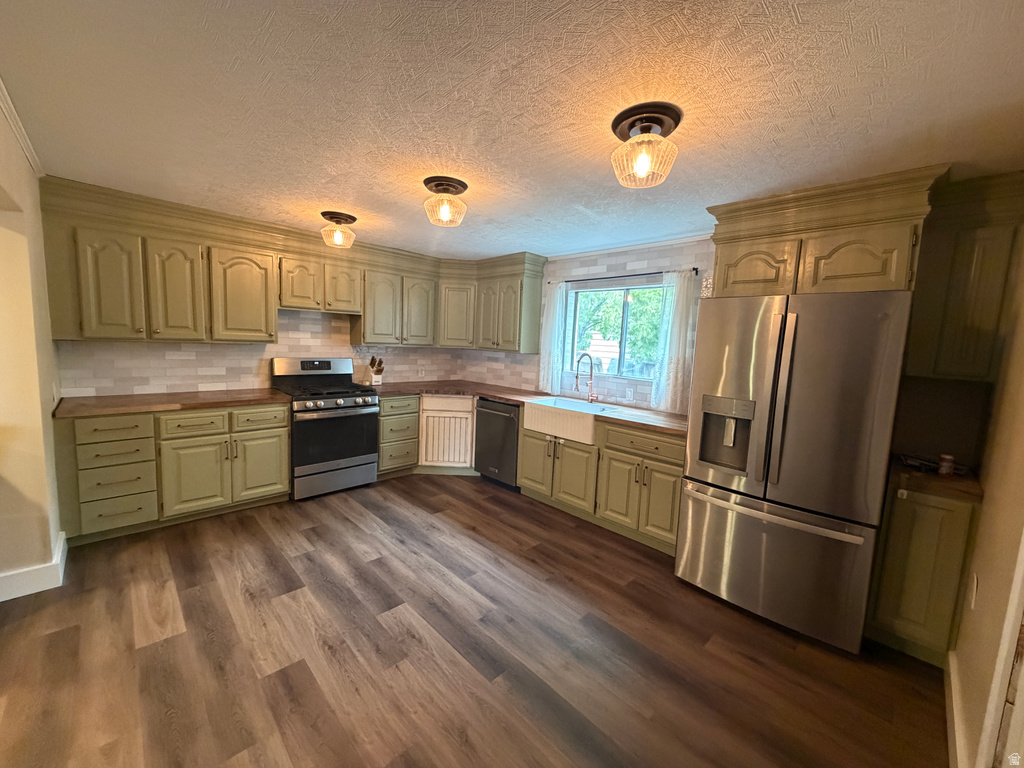 68 S BROADWAY ST Tooele, UT 84074