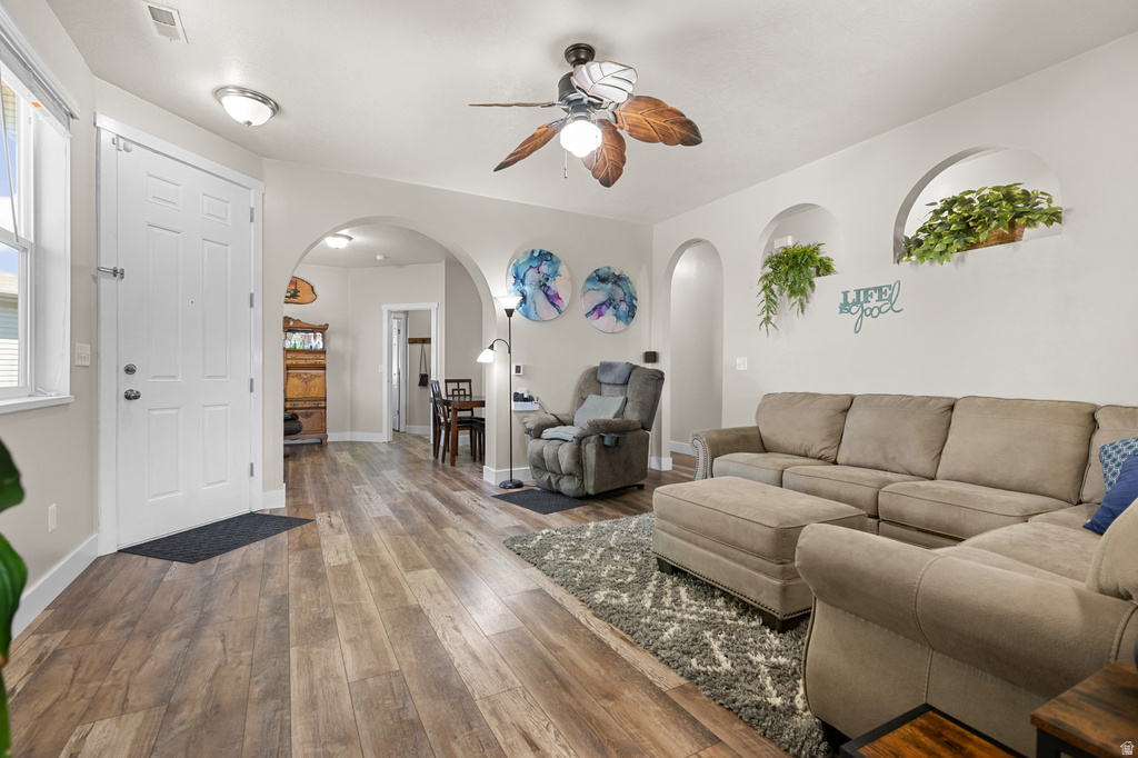 168 N CALEB DR North Salt Lake, UT 84054