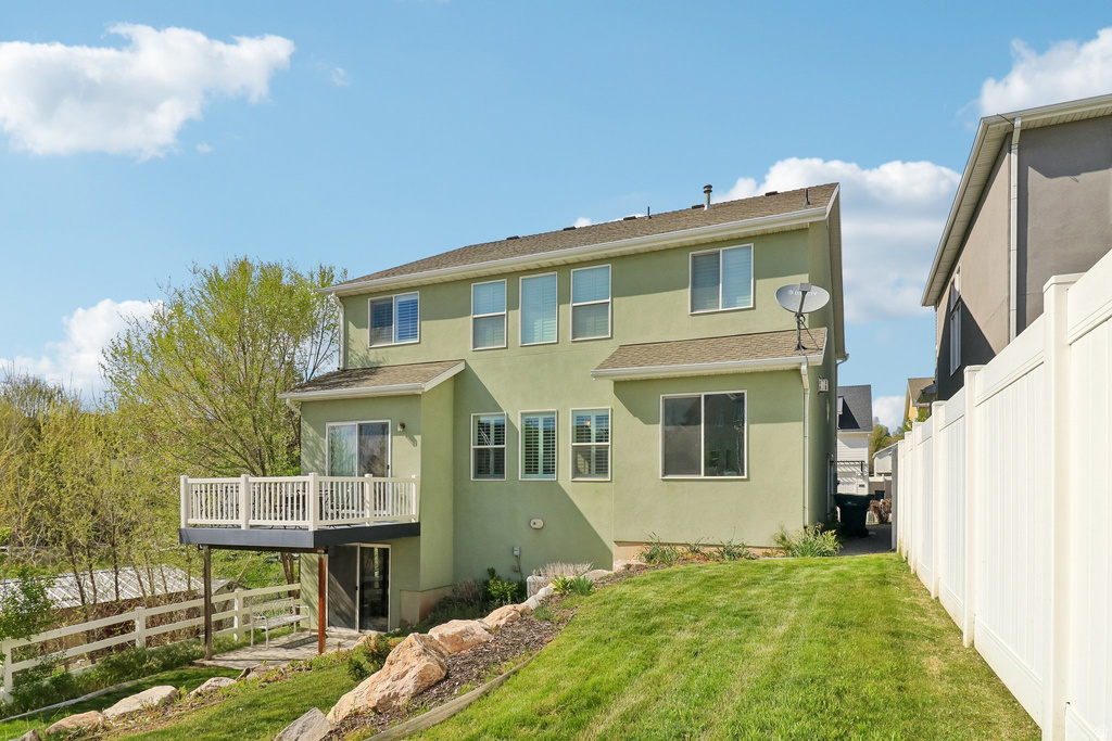 1374 E PRIMROSE CT #106 Layton, UT 84040