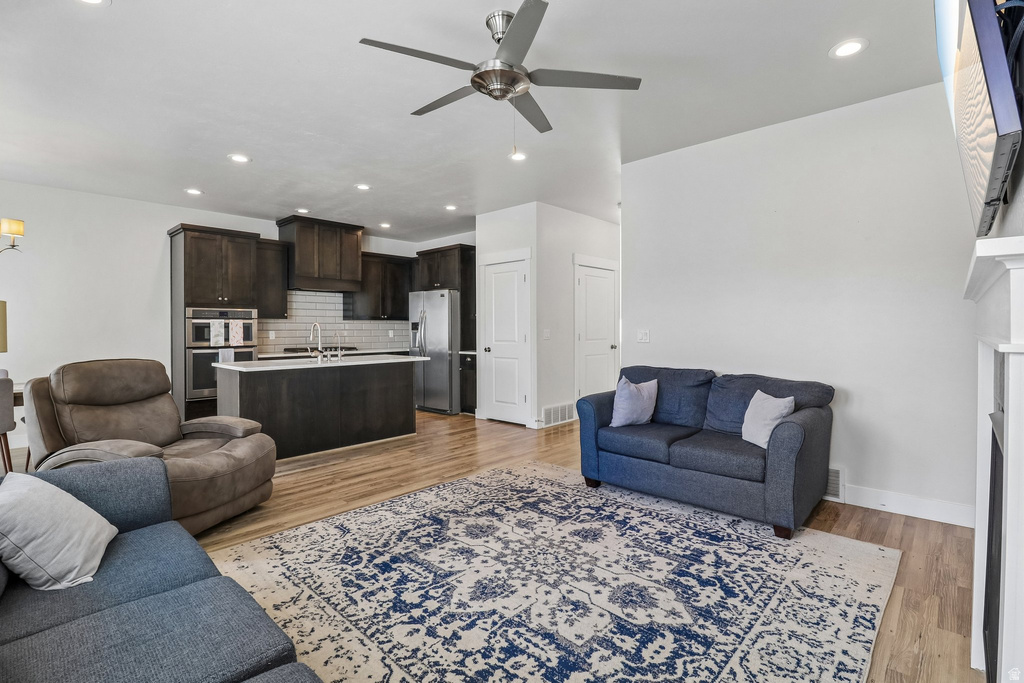 1374 E PRIMROSE CT #106 Layton, UT 84040