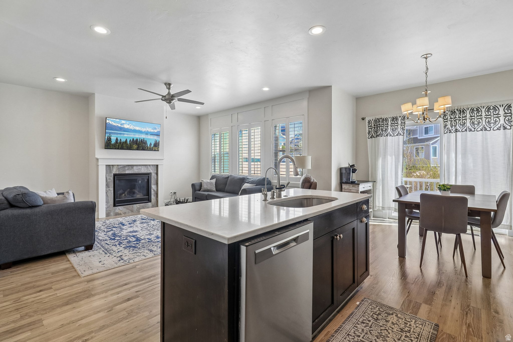 1374 E PRIMROSE CT #106 Layton, UT 84040