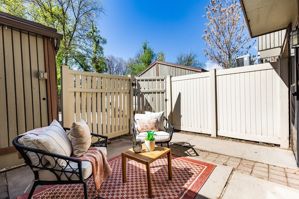 507 E TONALEA DR Murray, UT 84107