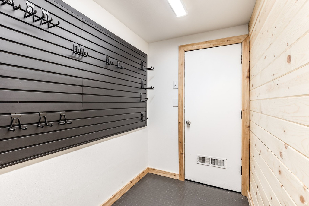 507 E TONALEA DR Murray, UT 84107