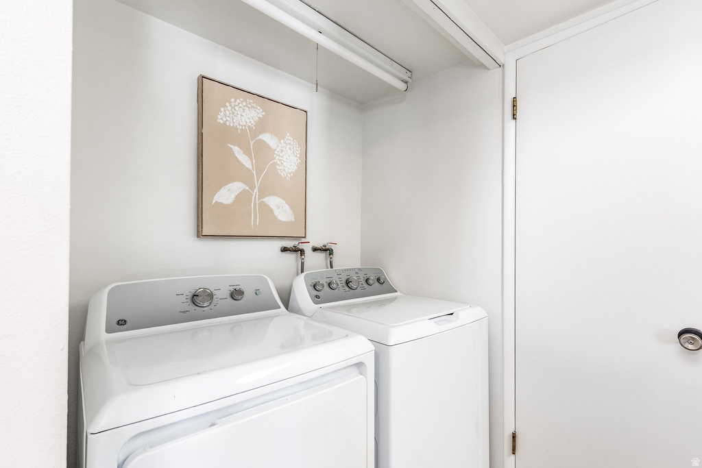 507 E TONALEA DR Murray, UT 84107