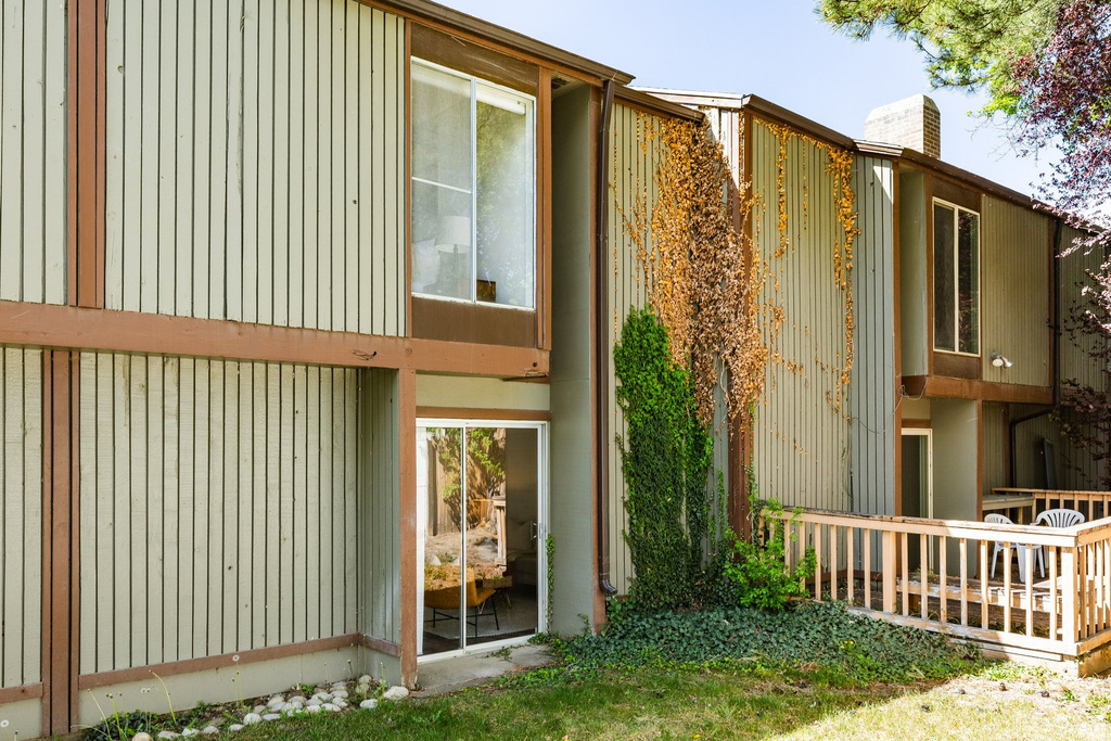 507 E TONALEA DR Murray, UT 84107