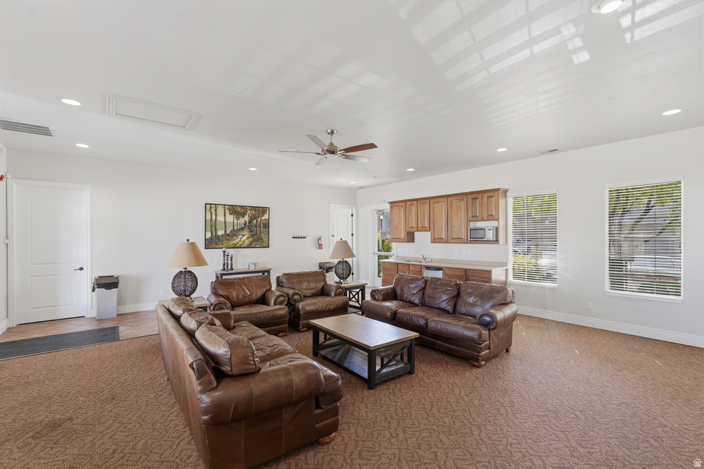 948 W CHELSEA LN North Salt Lake, UT 84054