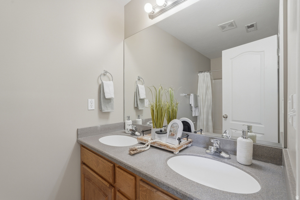 948 W CHELSEA LN North Salt Lake, UT 84054