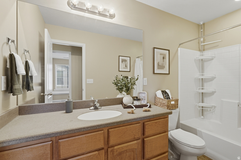 948 W CHELSEA LN North Salt Lake, UT 84054