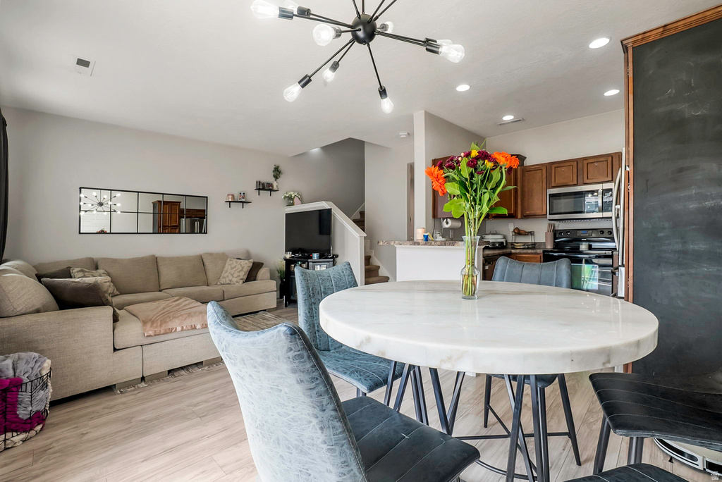 60 E CALBOURNE LN. ##3 Sandy, UT 84070