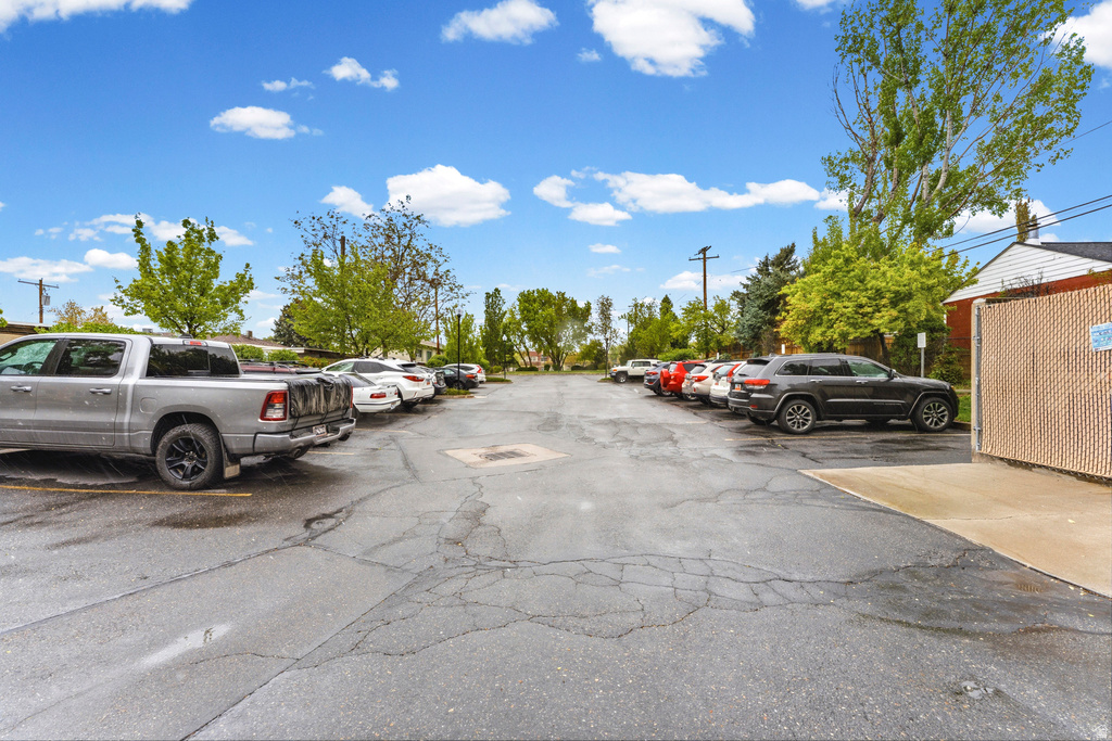 2011 S 2100 E #312 Salt Lake City, UT 84108