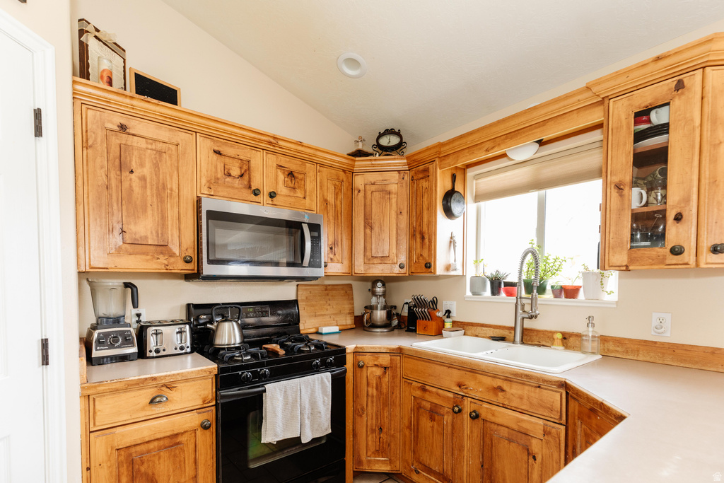 170 N 750 W Hyrum, UT 84319