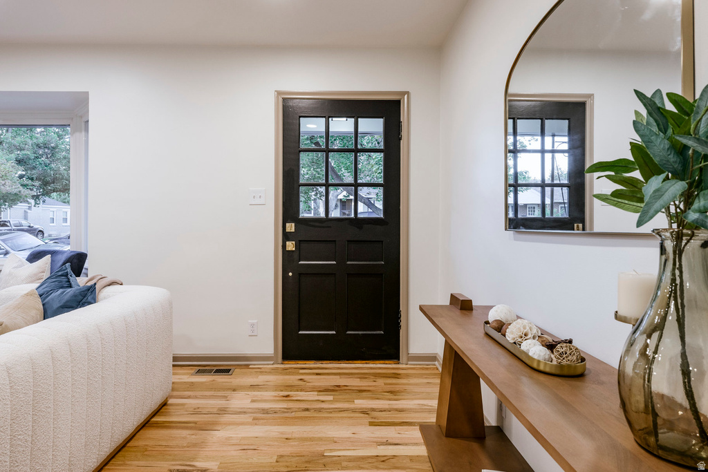 2138 E WILSON AVE Salt Lake City, UT 84108