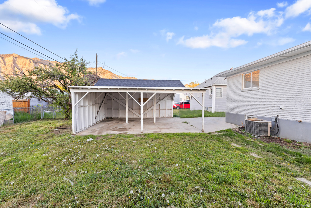 674 E 9TH Ogden, UT 84404