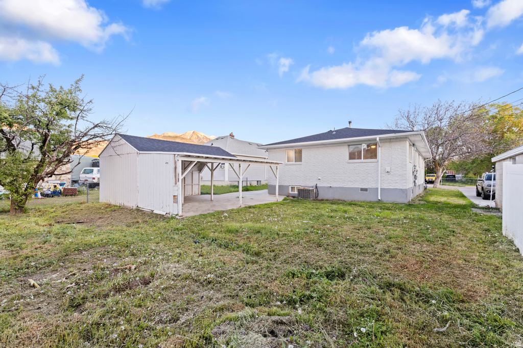 674 E 9TH Ogden, UT 84404
