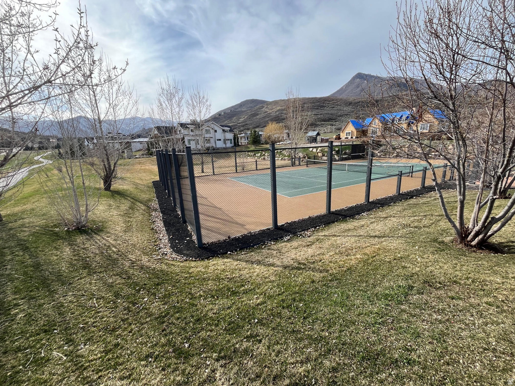 1582 N DUTCH MEADOWS LN Midway, UT 84049