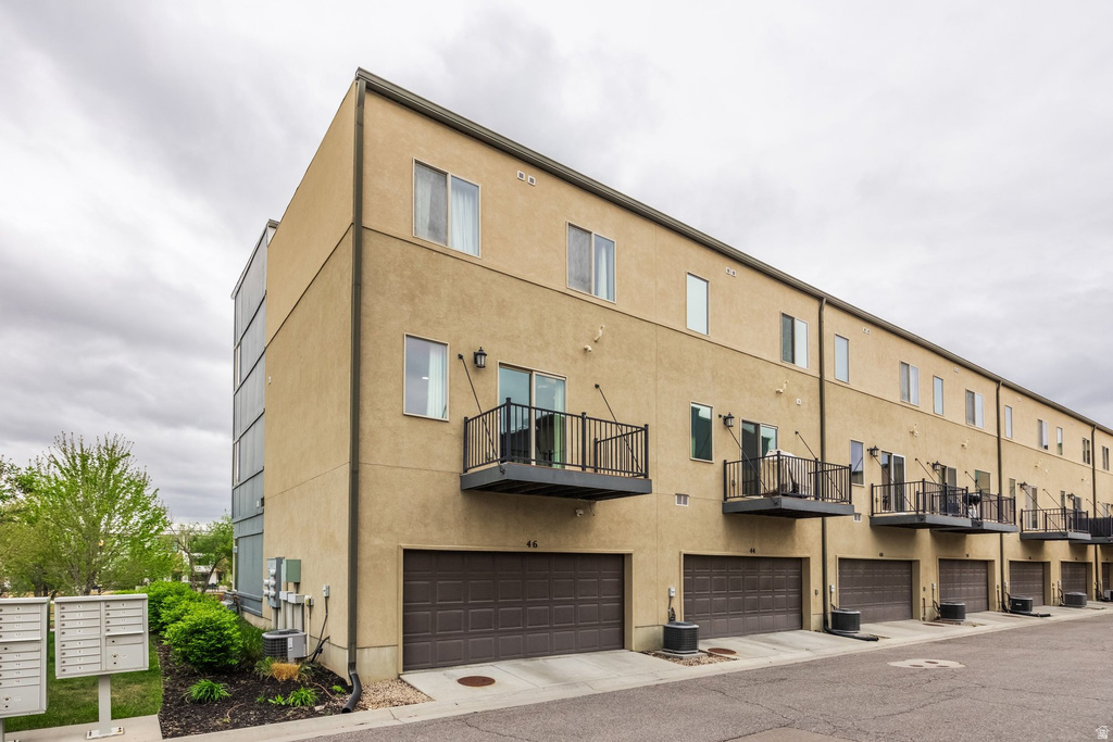 46 W TYTUS DR Murray, UT 84107