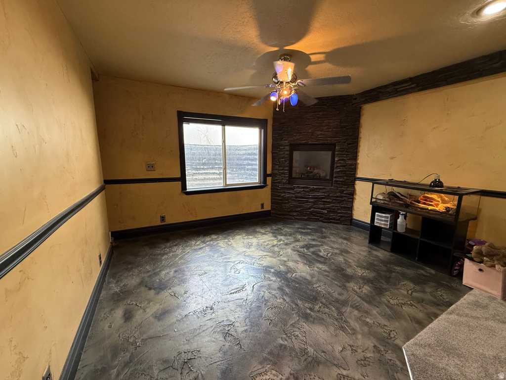 5797 W EARLY DAWN DR West Jordan, UT 84081